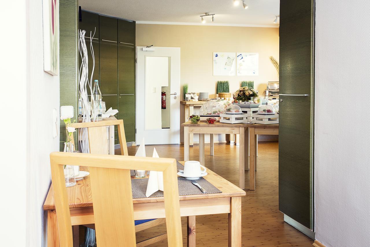 Hotel Loewenguth Montabaur Bagian luar foto